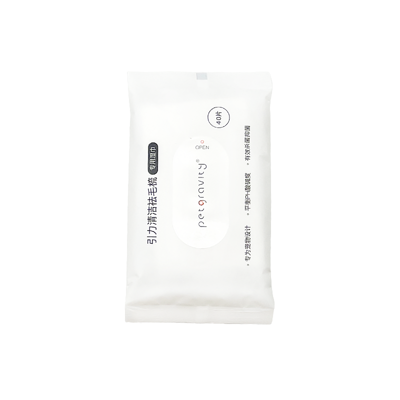 Gravity Pet Hair Comb and Wipes