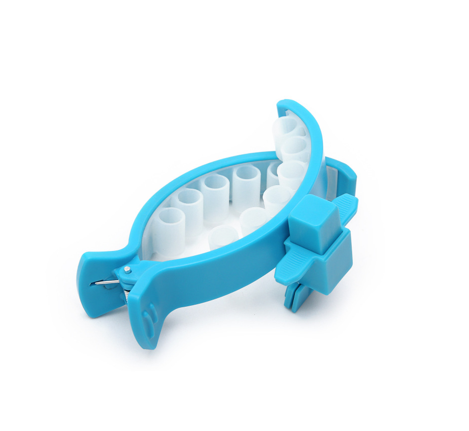 Dog Picker Clip Pet Dog Toilet Clip