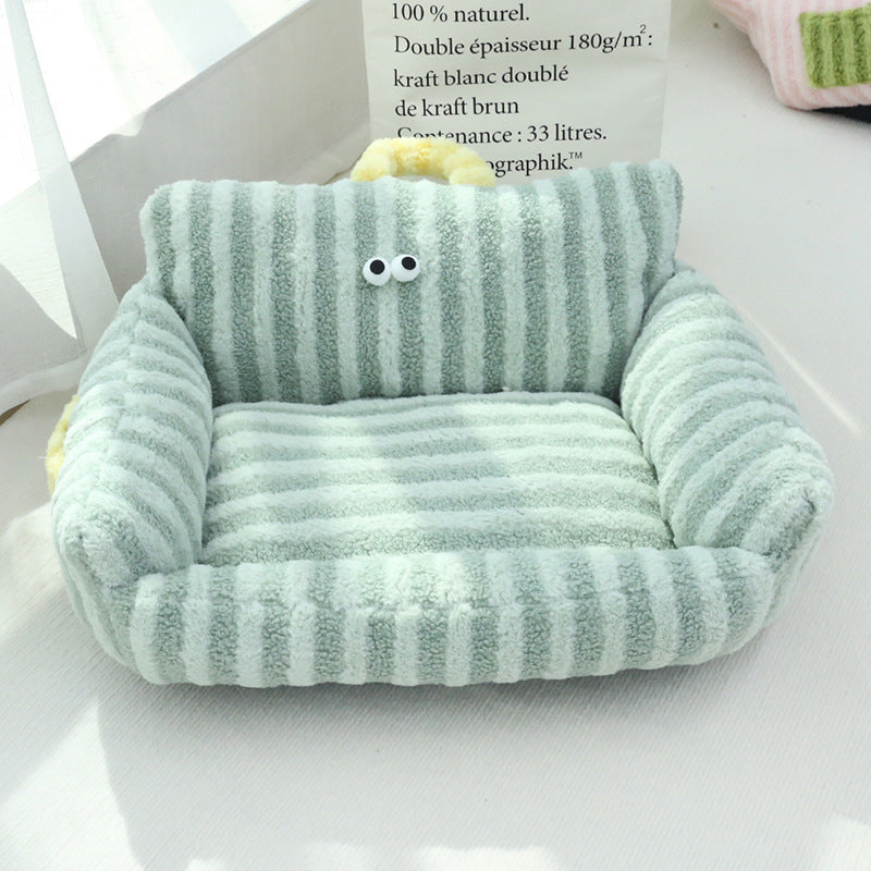 Autumn And Winter Big Eye Dog Kennel
