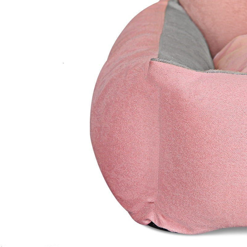 Scratch Resistant Crown Dog Bed