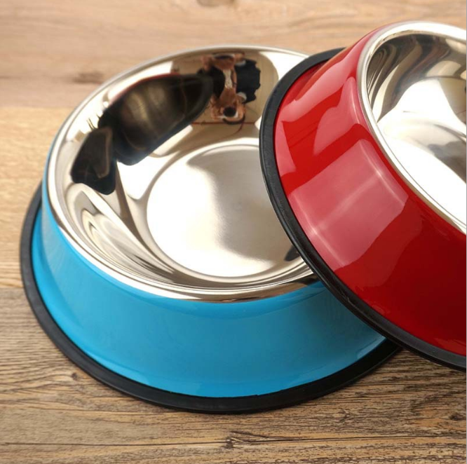 Dual-Use Pet Food and Water Bowl