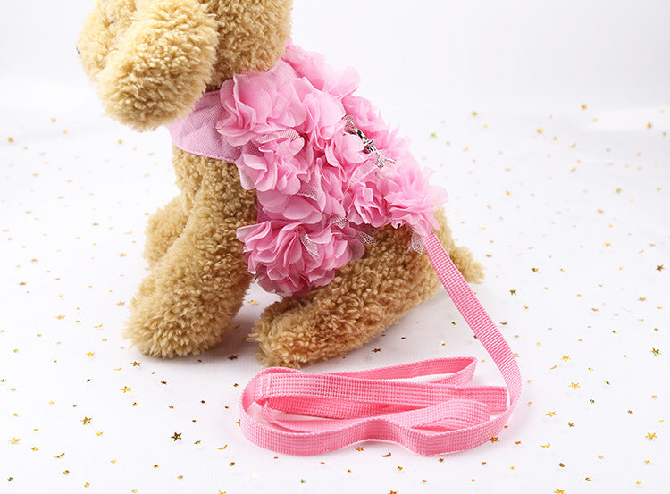 Three-Dimensional Flower Leash Dog