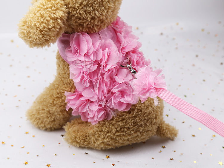 Three-Dimensional Flower Leash Dog