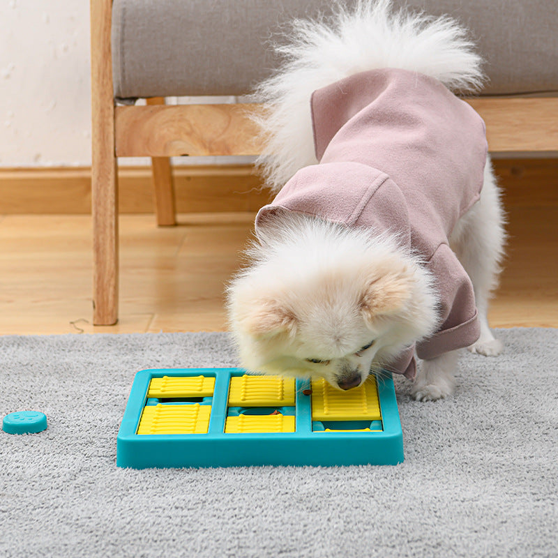 Rotating Interactive Slow Food Dog Toy