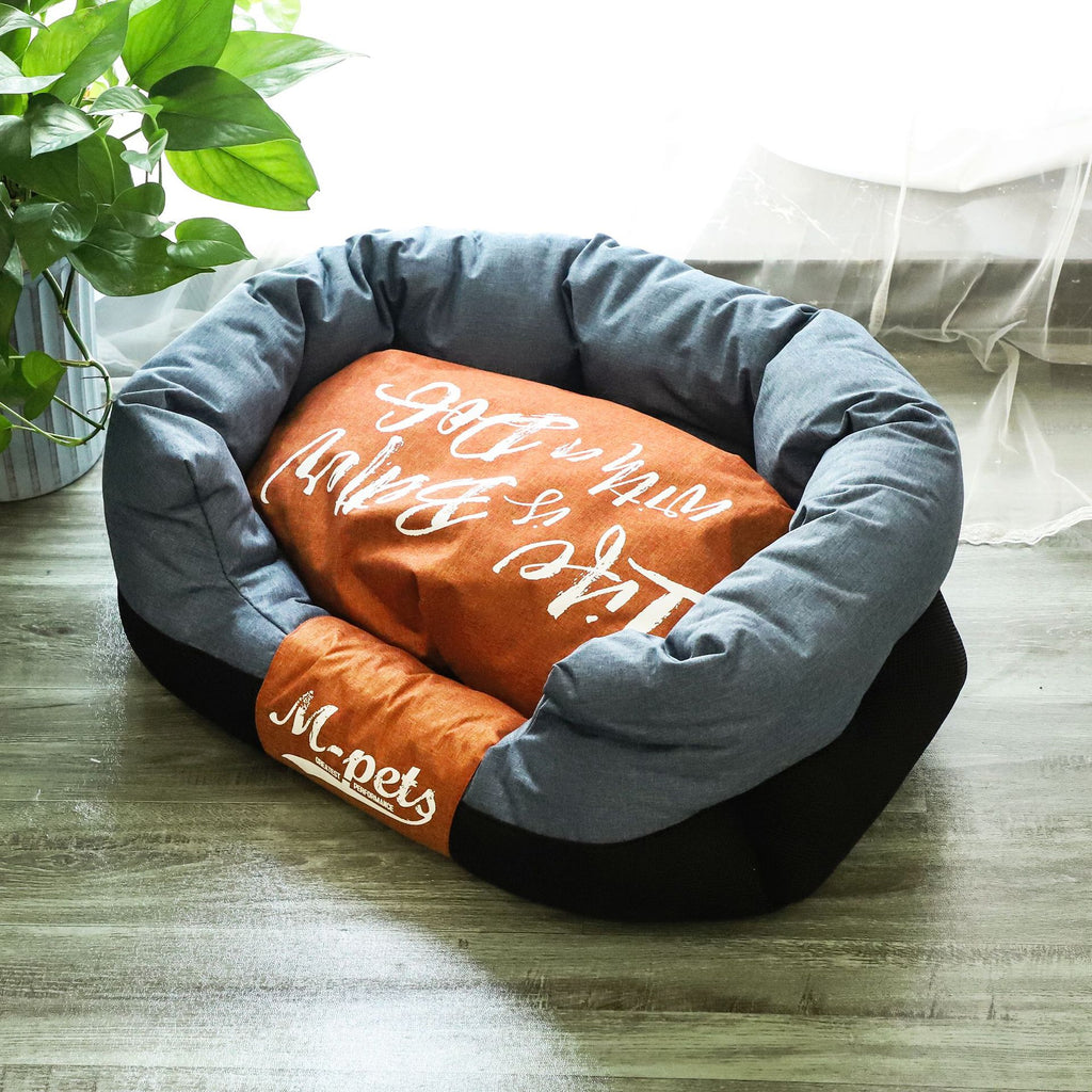 Easy-Clean Four Seasons Square Kennel