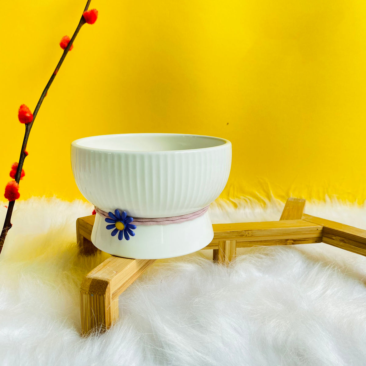 Household Simple And Cute Ceramic Pet Drinking Bowl