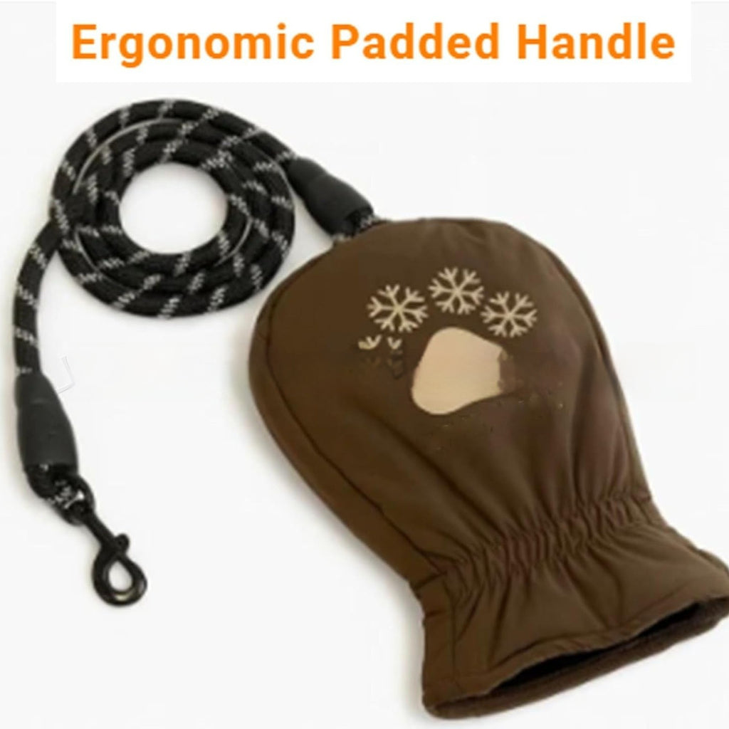 Warm Waterproof Gloves For Pet Lovers With A Dog Leash