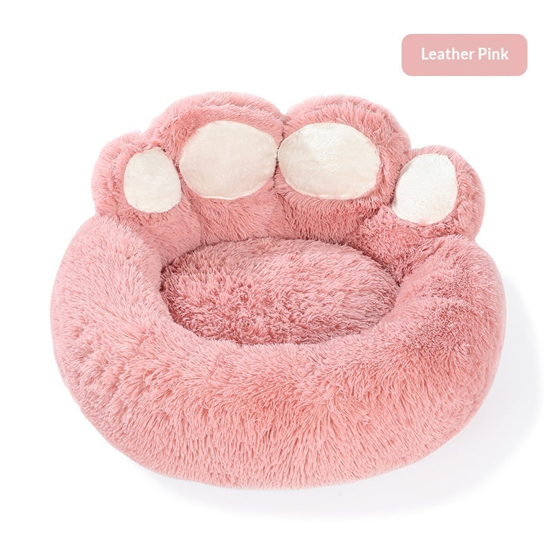 Warm Bear Paw Pet Nest In Winter
