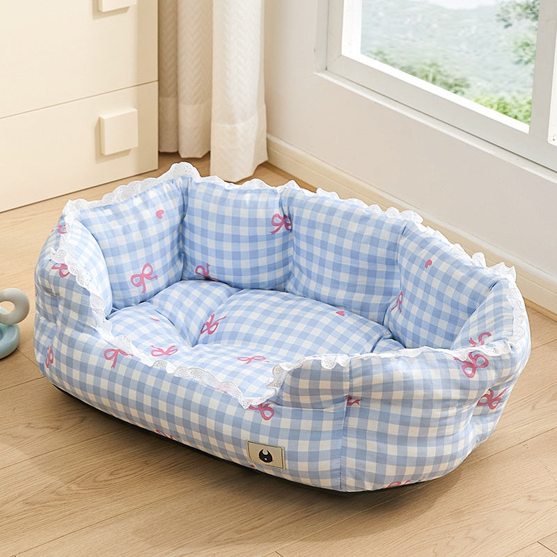 All-Season Semi-Enclosed Small Dog Bed