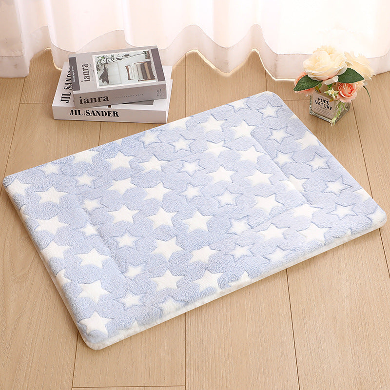 Thick Blanket Pet Bed Warm Sleeping Mat For Pets