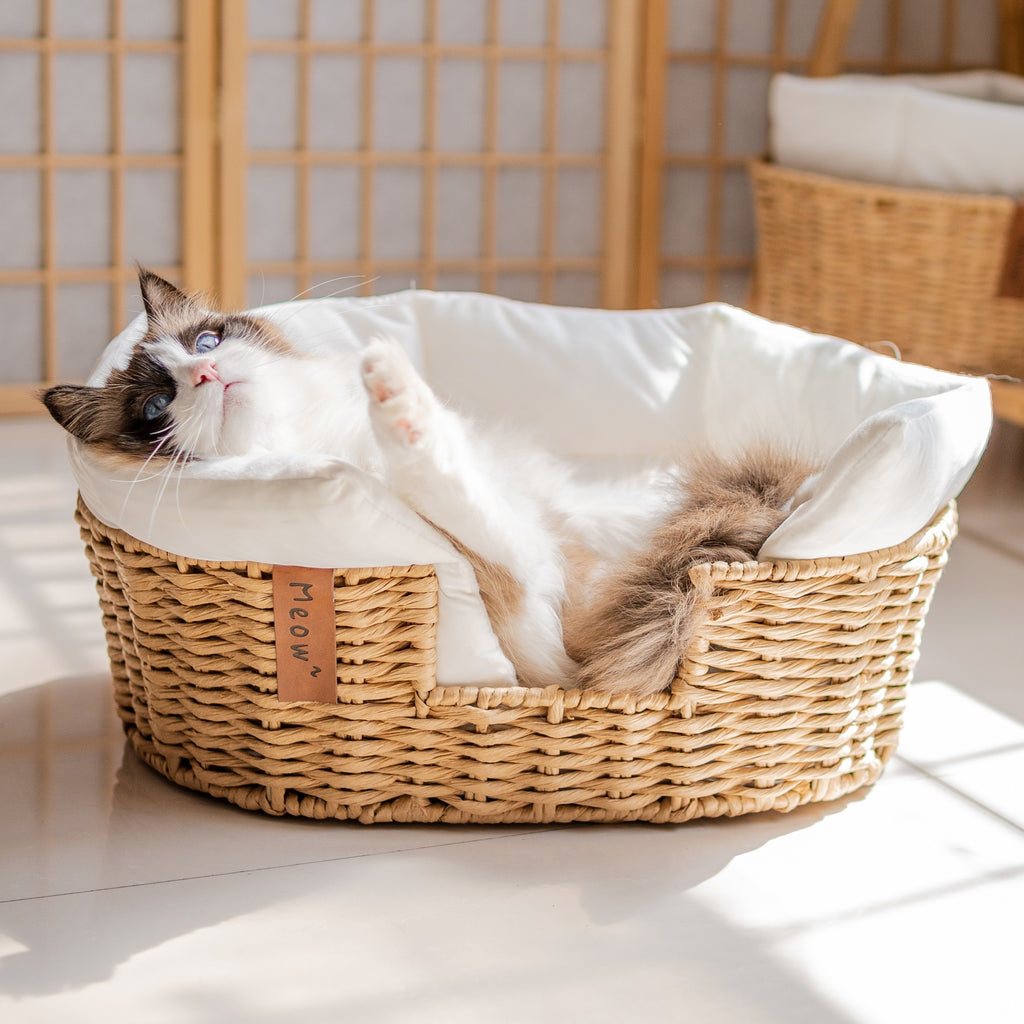 Hand-Woven Warm Universal Rattan Basket Pet Nest