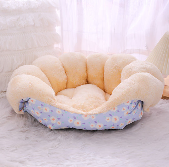 Pet Winter Sleeping Stay Thermal Sofa Bed