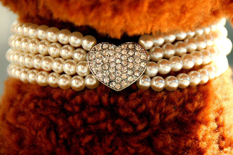 Four Rows Of Pearl Heart-Shaped Pet Collar