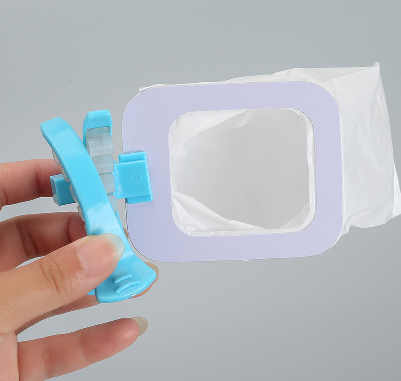 Dog Picker Clip Pet Dog Toilet Clip