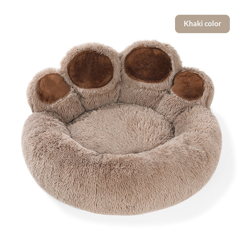 Warm Bear Paw Pet Nest In Winter