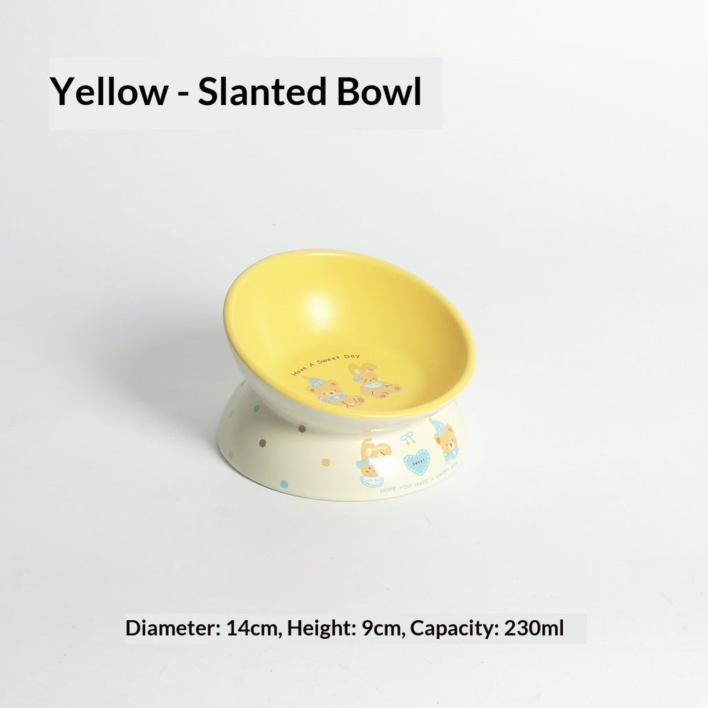 Large-Diameter Ceramic Pet Bowl With Sloped Rim
