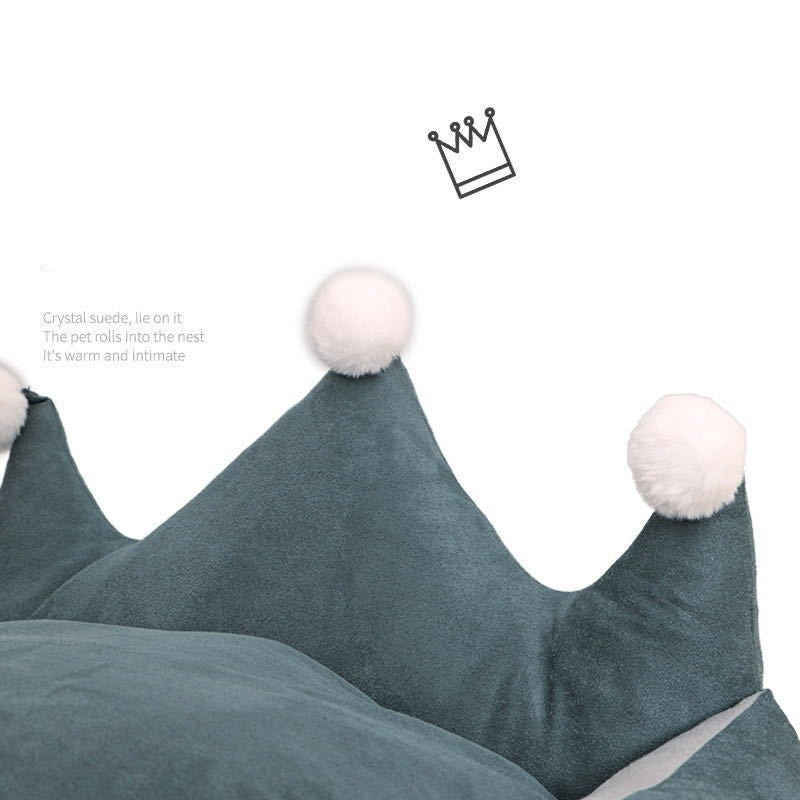 Scratch Resistant Crown Dog Bed