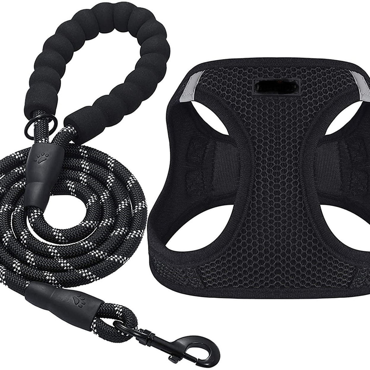 New Pet Harness With Vest-Style Leash and Rope