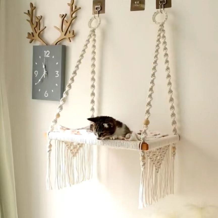 Bohemian-Style Cotton Rope Hand-Woven Pet Hammock Basket Pet Bed