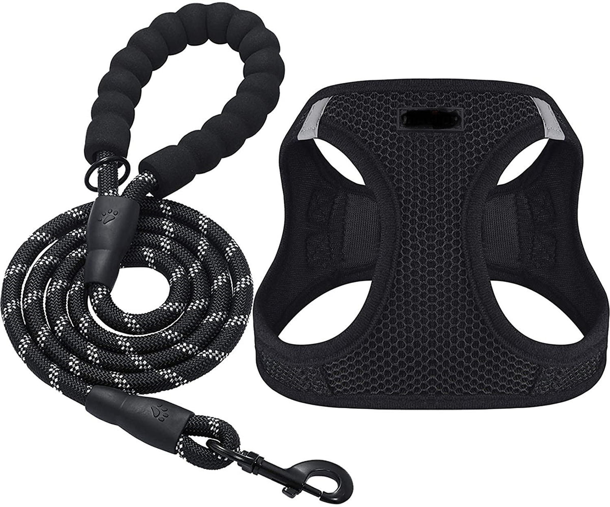 New Pet Harness With Vest-Style Leash and Rope