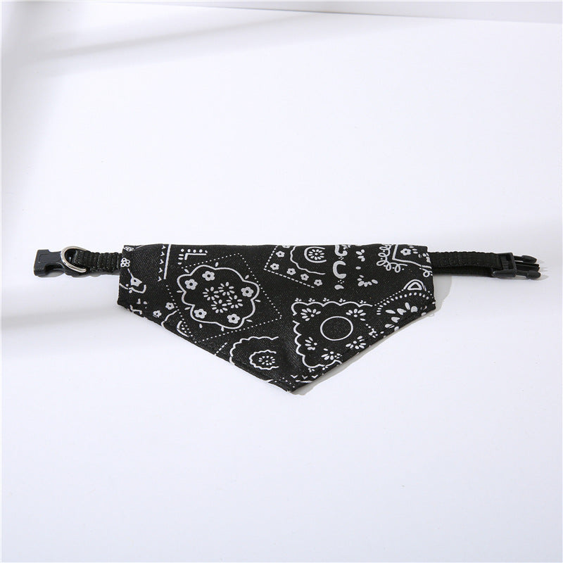 Adjustable Collar For Pet Triangle Print Saliva Towel