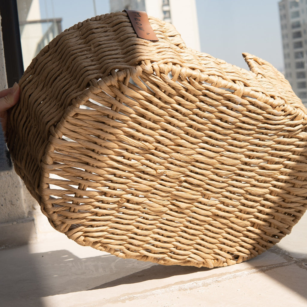 Hand-Woven Warm Universal Rattan Basket Pet Nest