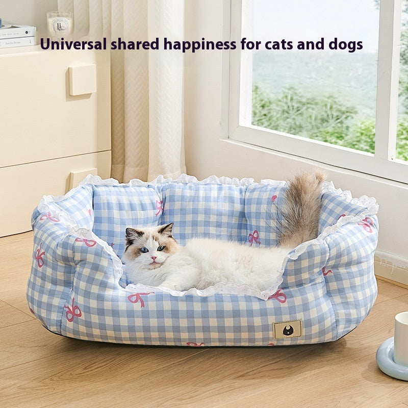 All-Season Semi-Enclosed Small Dog Bed