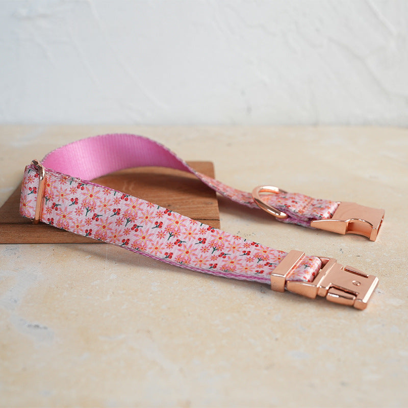 Comfortable Hawthorn Flower Pet Collar