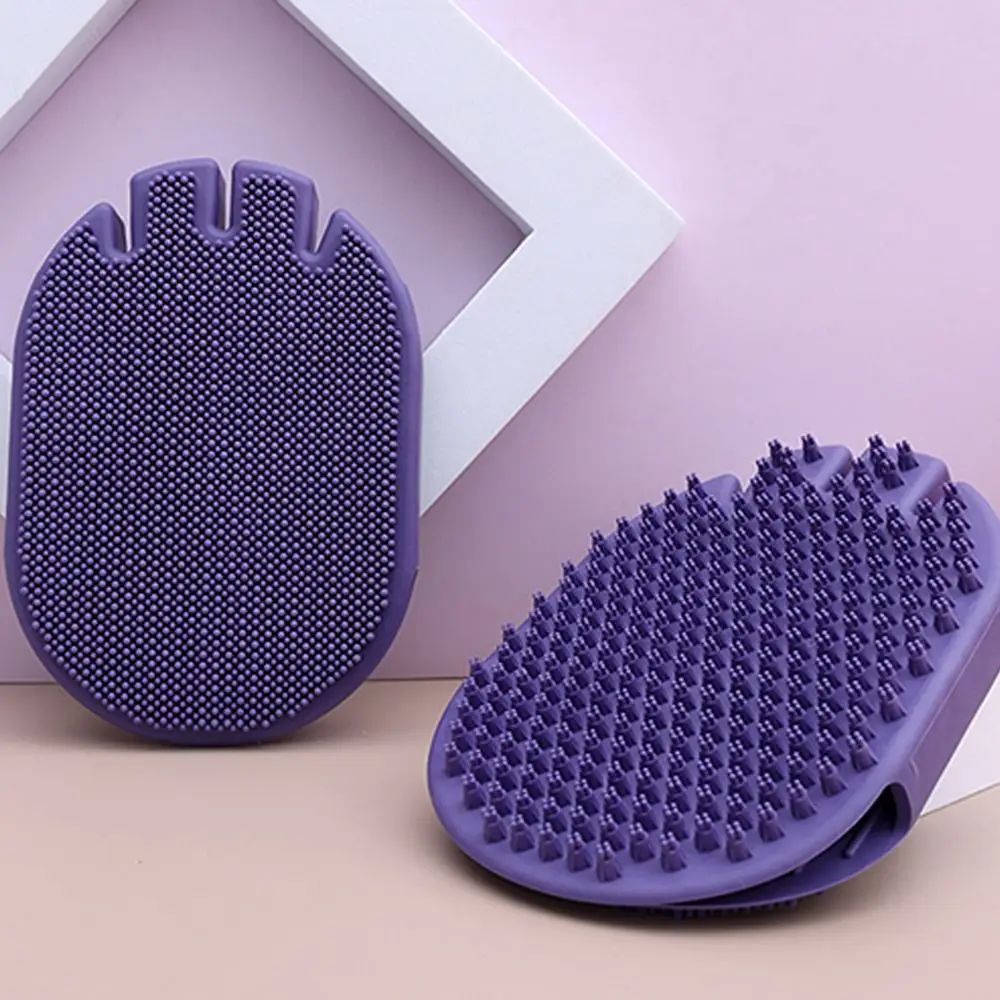 Massaging Pet Shampoo and Grooming Brush