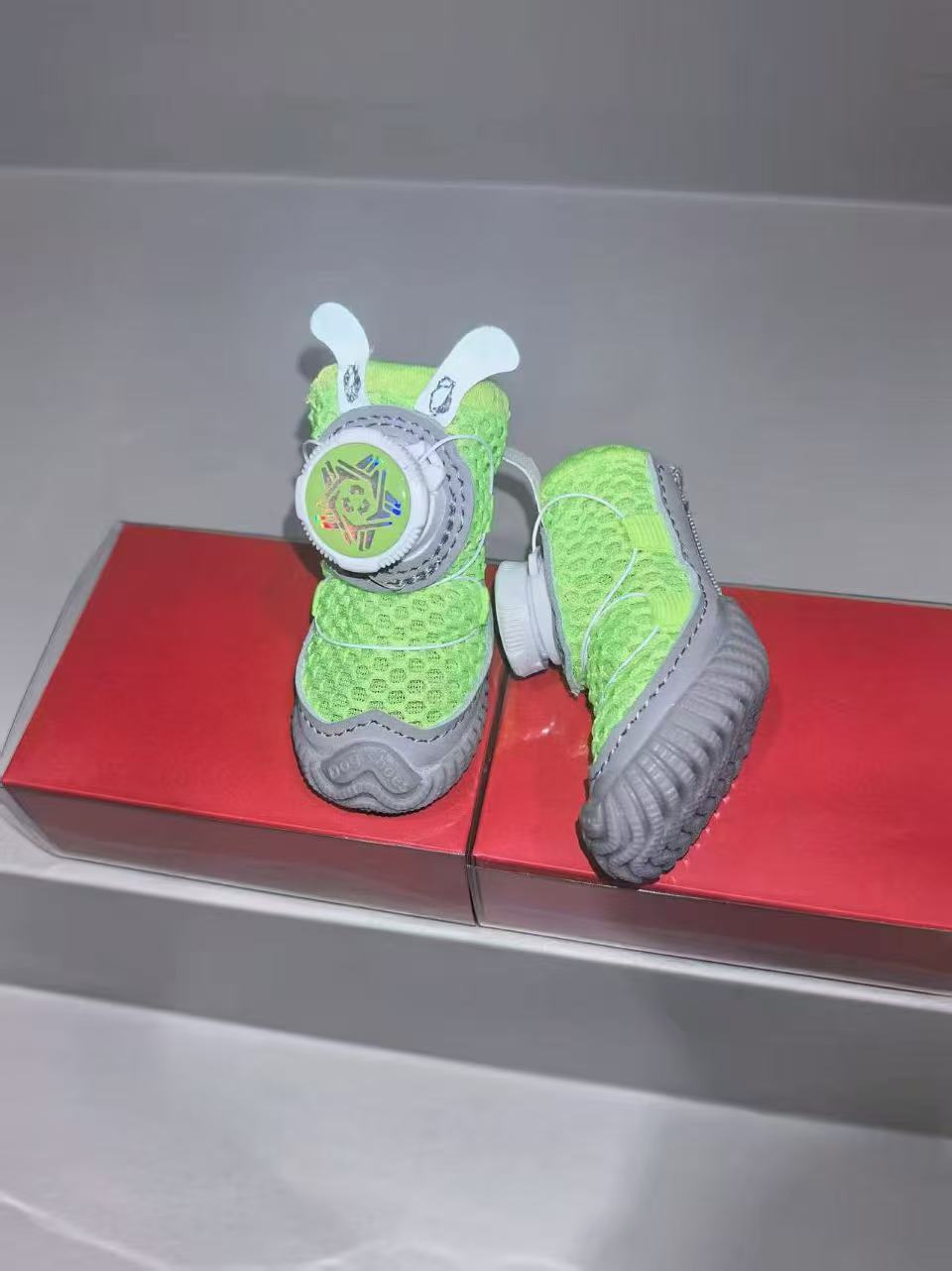 Small Dog Mesh Shoes With Rotating Button