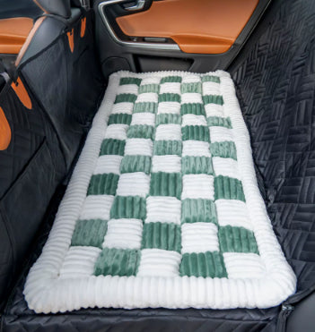 Thickened Plush Car Mat Cushion