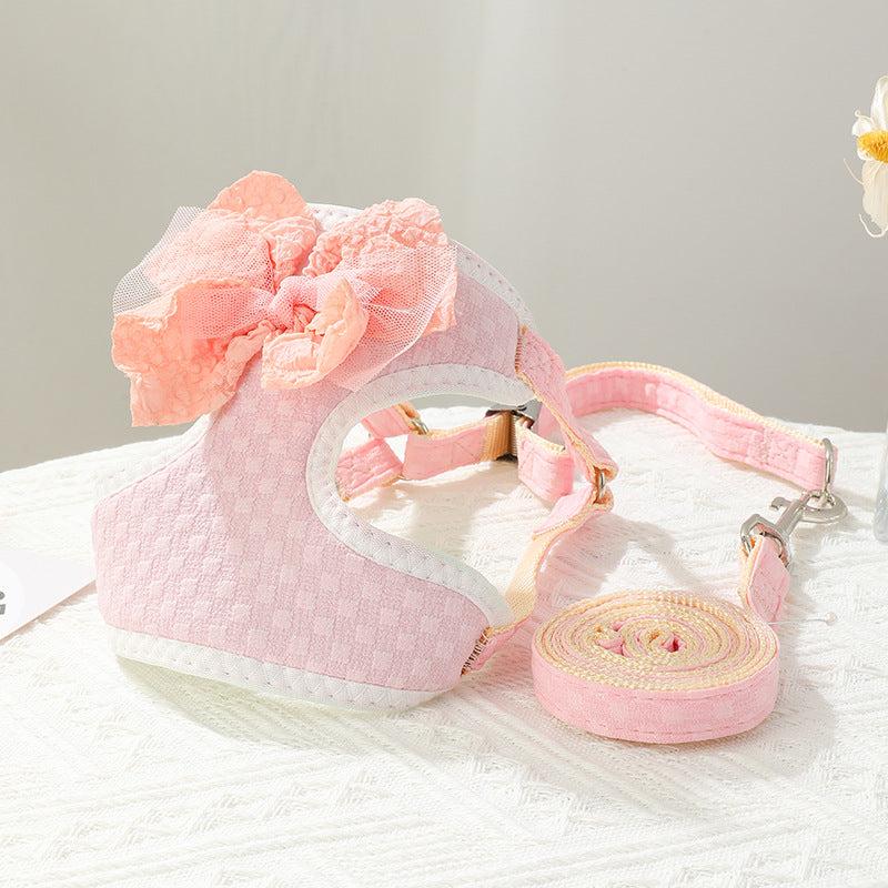 Hand Holding Rope Chest Strap Small Puppies