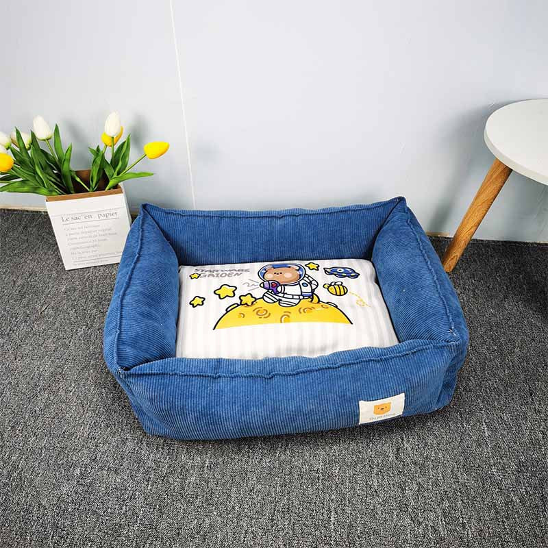 Square Warm Fabric Pet Bed