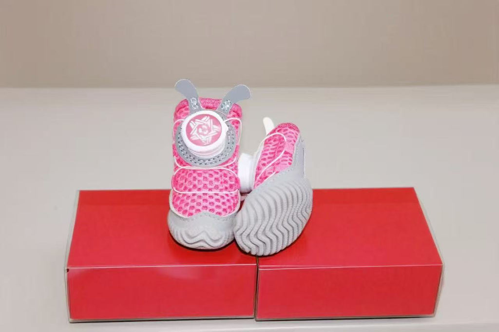 Small Dog Mesh Shoes With Rotating Button