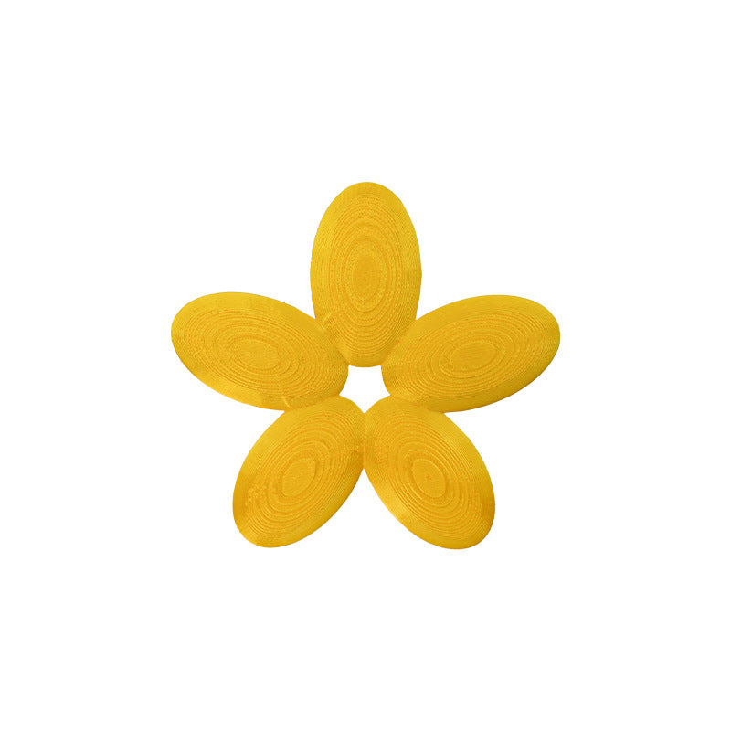 Insect Petal Shape Plastic Drinking Water Platform