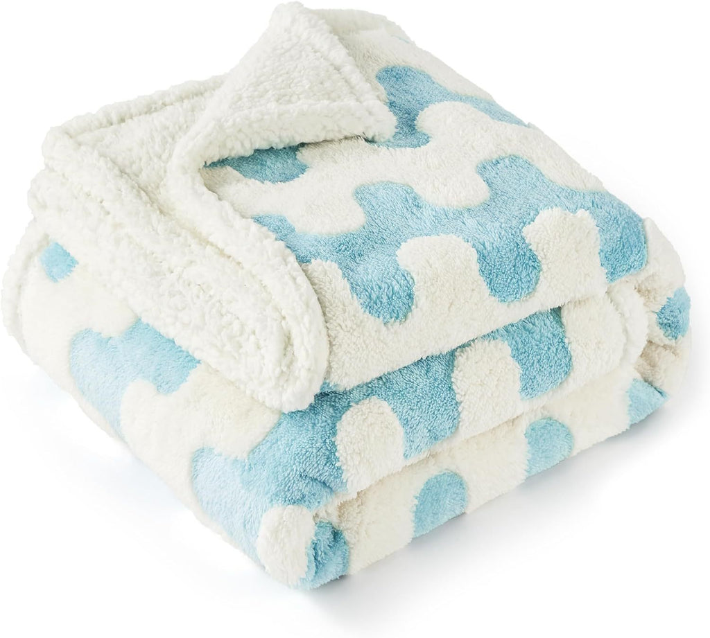 Thickened Waterproof Soft Cotton Dog Blanket