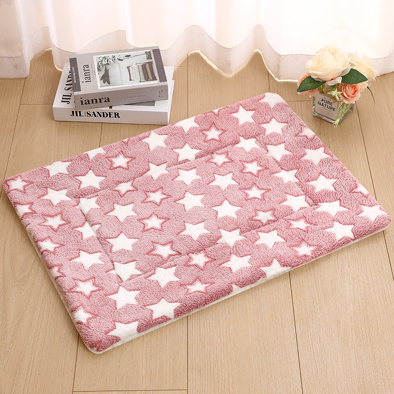 Thick Blanket Pet Bed Warm Sleeping Mat For Pets