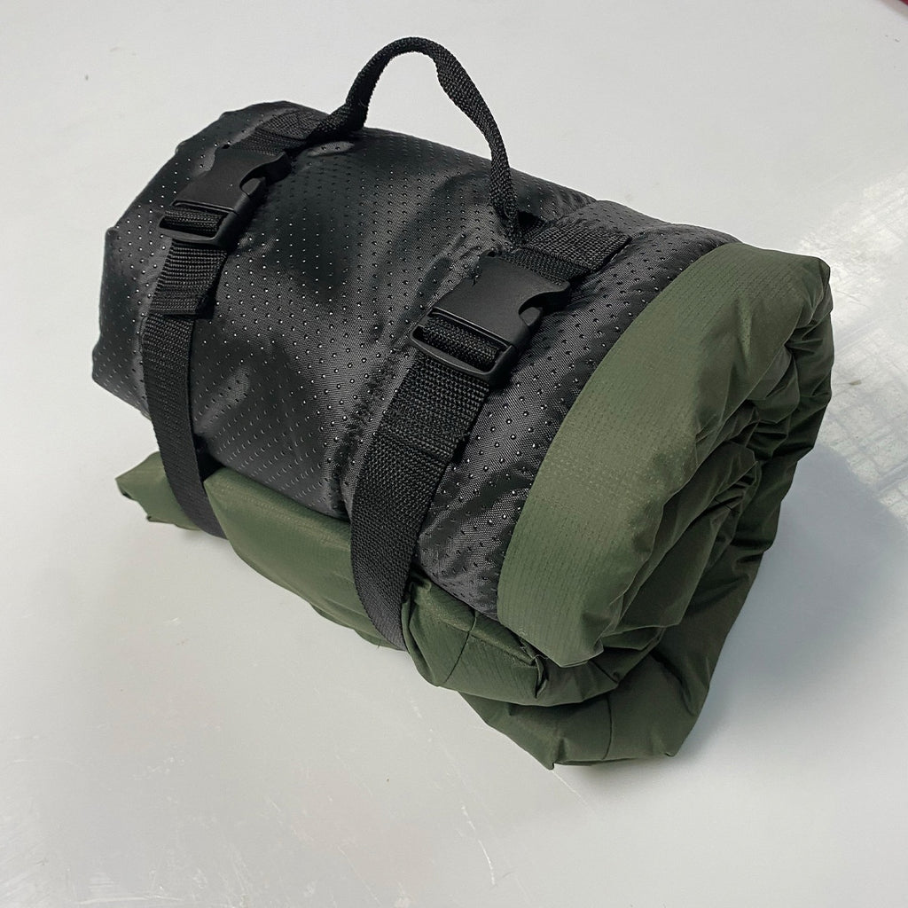 Foldable Roll-Up Dog Cushion