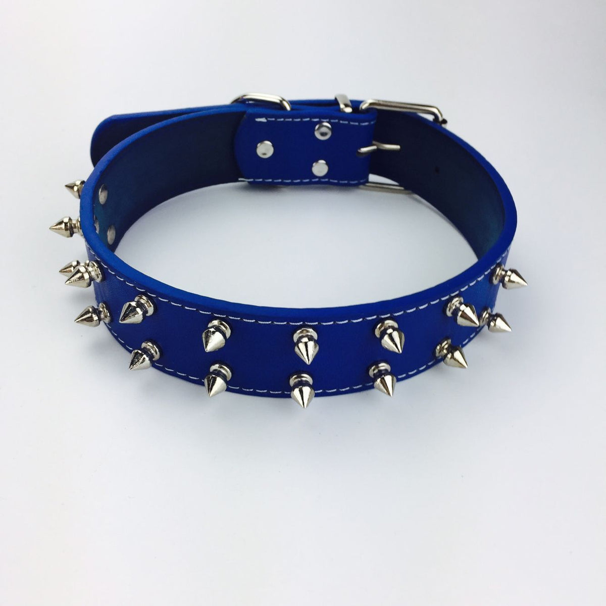 Pet Dog Fashion Simple Solid Color Rivet Collar